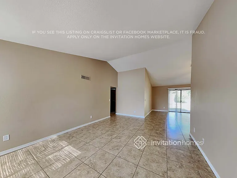 17842 N 31st St — Photo 4