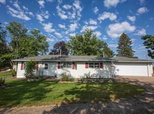 1547 Old Lancaster Rd, Platteville, WI 53818