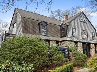 112 Sheephill Rd #C, Riverside, CT 06878