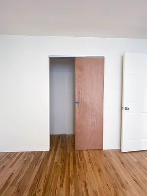 Rented by Compass | media 22