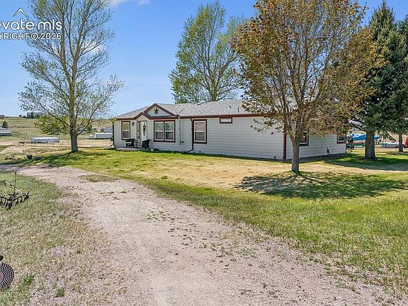 2nd image of 30573 Mountain View Trl