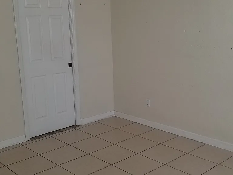 215 Cape Coral Pkwy E #103 — Photo 3