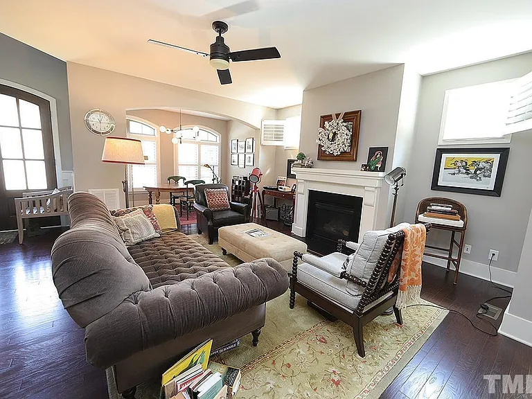 824 Laurel Garden Way — Photo 4