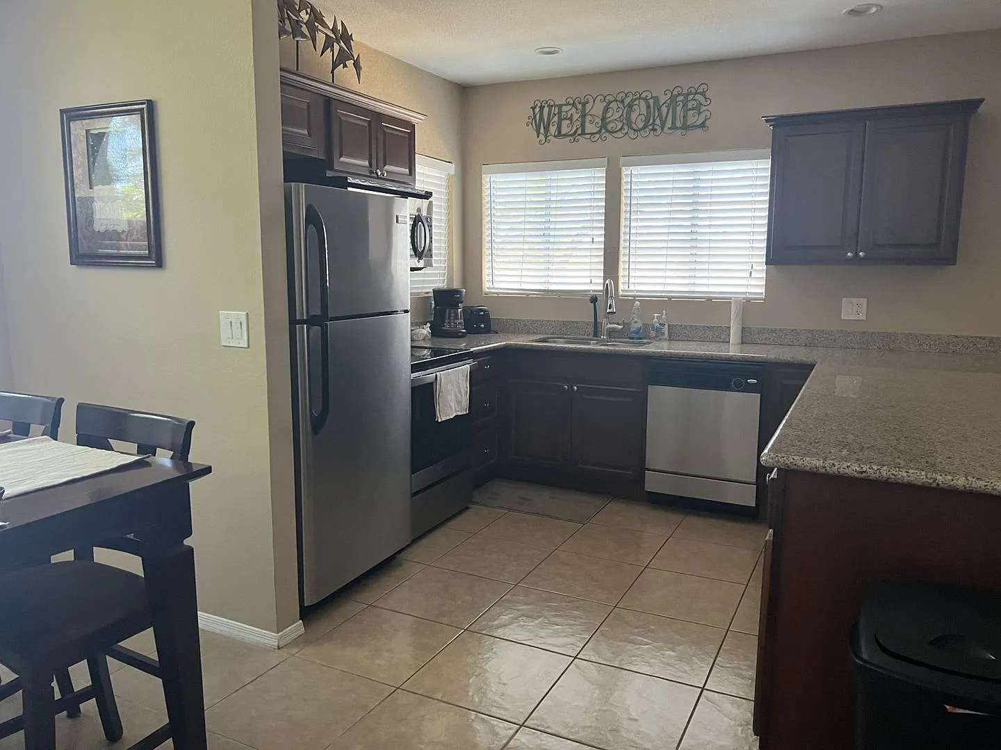 Fully Furnished Scottsdale Condo! Move In Special With Approved Credit! — Photo 4
