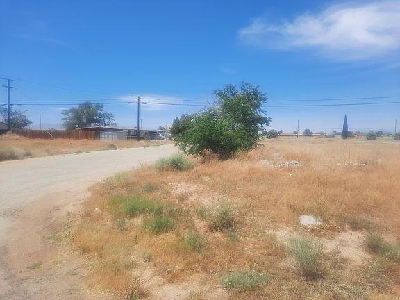 4th image of Aspen Ave