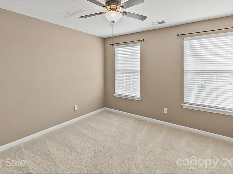 9435 Alice McGinn Dr — Photo 5