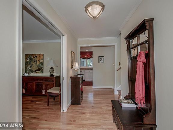 3rd image of 1107 Neal Dr