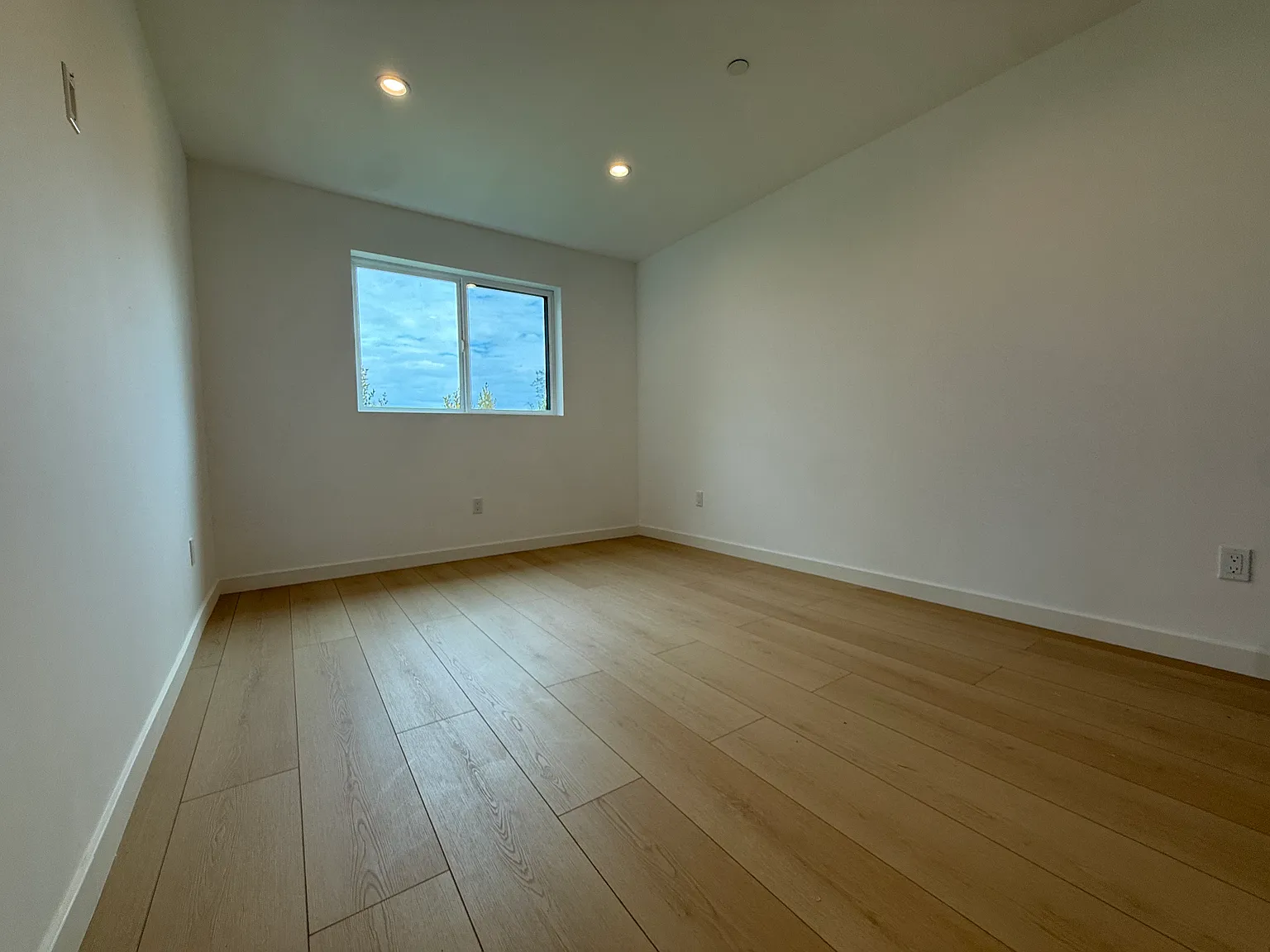 1 bed, 500 sqft, $2,649 — Photo 4