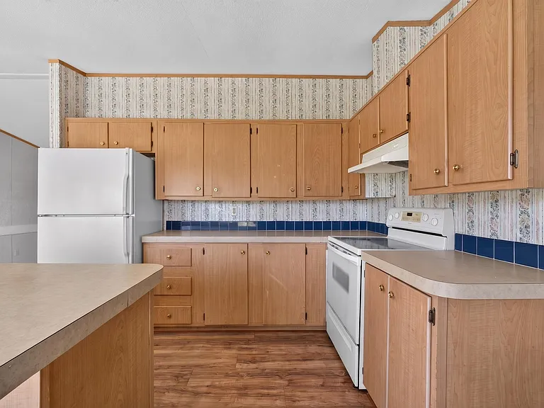 875 W Farm Road 71 — Photo 34