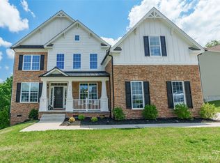 529 Abelia Ln, Tega Cay, SC 29708