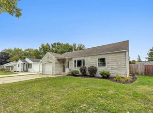 1613 11th Ave, Green Bay, WI 54304