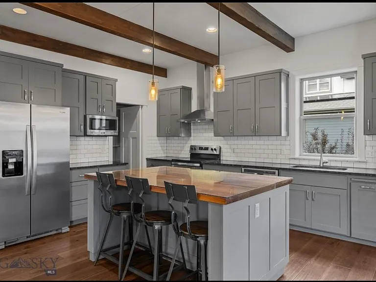 3340 Sora Way — Photo 11