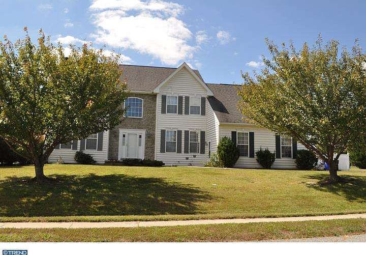 1st image of 101 Dawn Dr