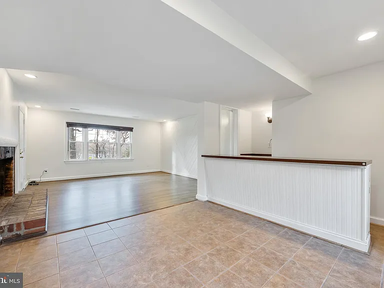 3606 Pinetree Ter — Photo 28