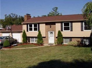 62 Biltmore Dr, Washington, PA 15301