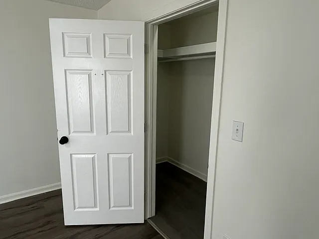 249 N Warren Ave #2R — Photo 12