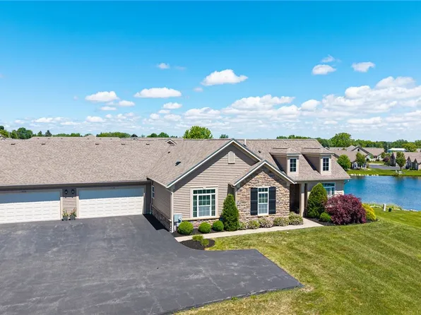3238 Abbey Rd, Canandaigua, NY 14424