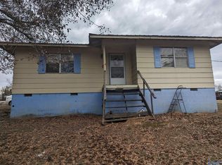 83 McGuffie Dr, Ragland, AL 35131