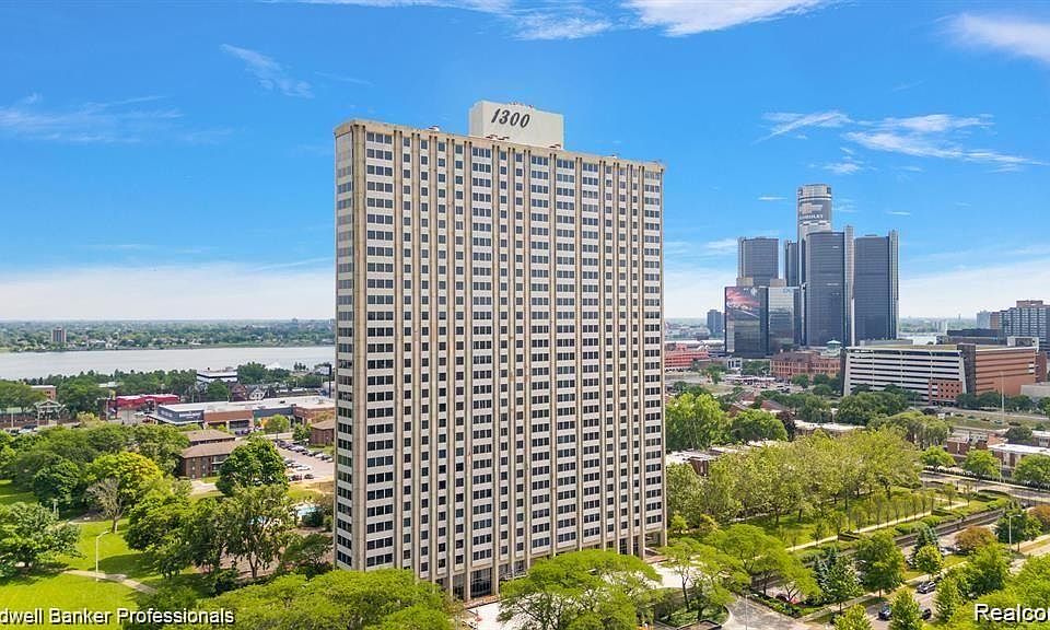 1st image of 1300-2302 E Lafayette Blvd