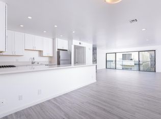 1555 S Bundy Dr APT 206, Los Angeles, CA 90025