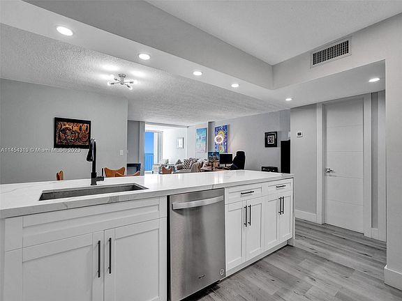 3rd image of 6450 Collins Ave APT 1107