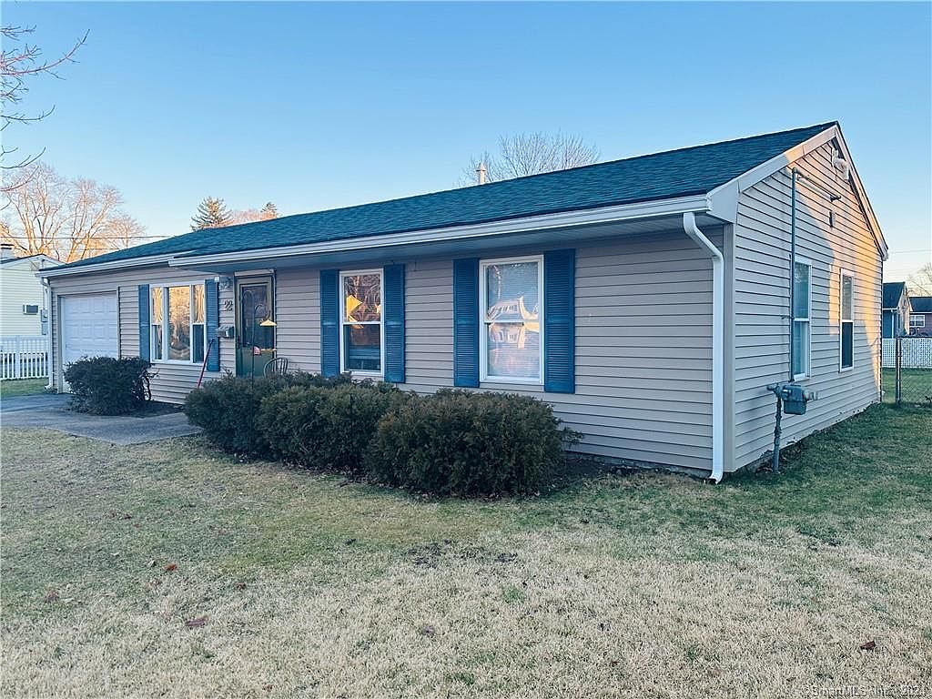 22 Manwaring Rd, Norwich, CT 06360 Zillow