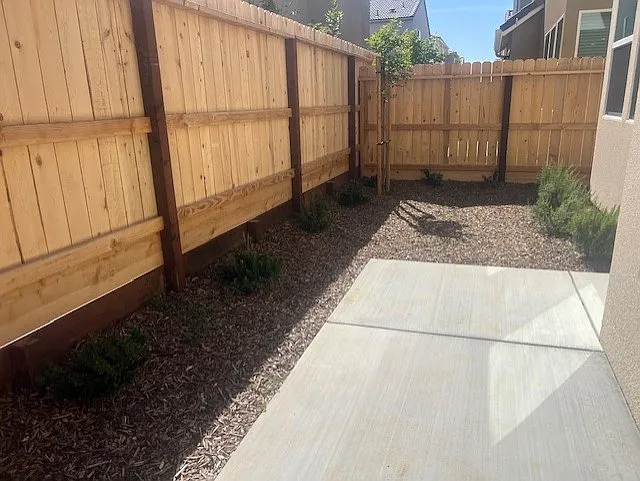 1504 Pioneer Ln — Photo 16
