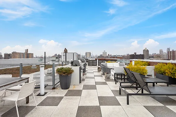 Rented by Oxford Property Group | media 26