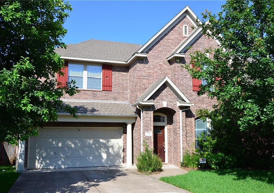 1st image of 724 Edwards Walk Dr