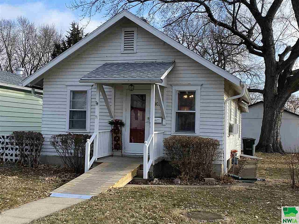 1st image of 4022 Van Buren St