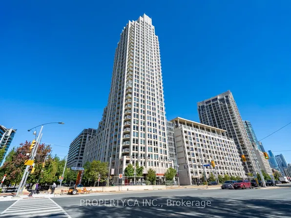 628 Fleet St, Toronto, ON