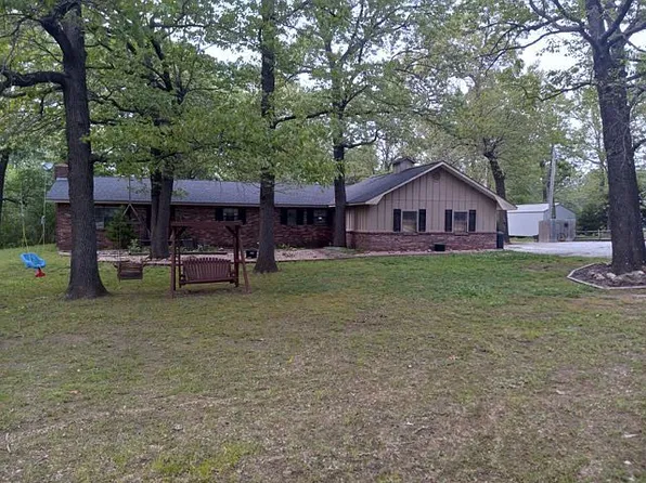 24723 Center Creek Dr, Webb City, MO 64870