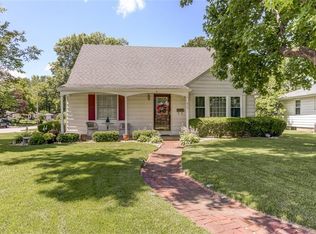 665 S Westlawn Ave, Decatur, IL 62522