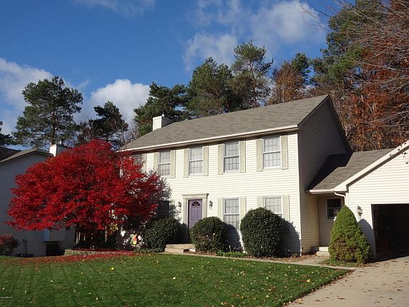 2nd image of 2707 Pine Dunes Dr SW