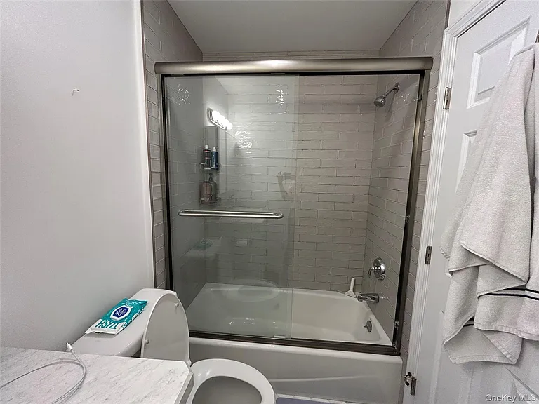 277 Maplewood Dr — Photo 10