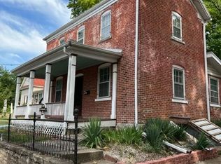 475 Merchant St, Sainte Genevieve, MO 63670