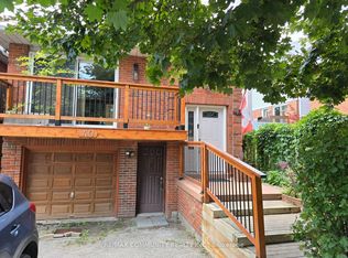 40 Massie St, Toronto, ON M1S 3Z6