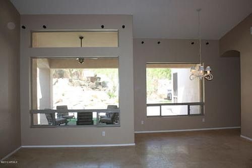2nd image of 412 E Silverwood Dr