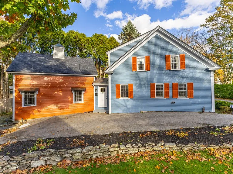 12 Elm St — Photo 17