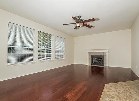 Family room with Fireplace