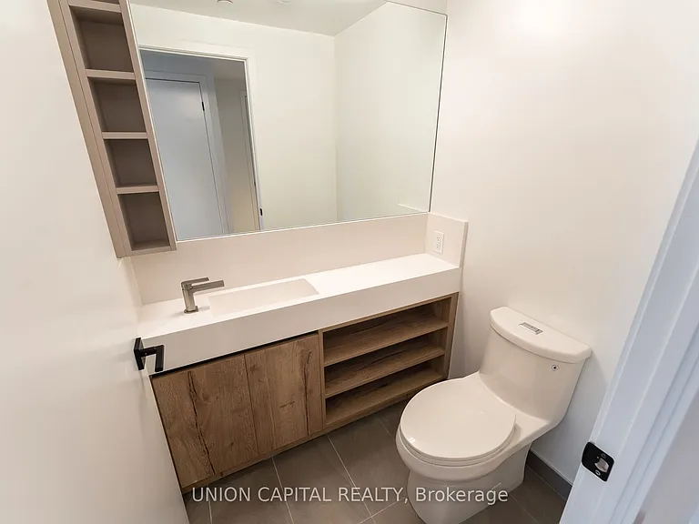 319 Jarvis St #3702 — Photo 12