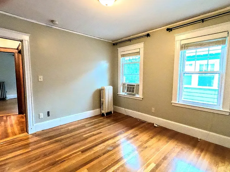 22 Roseway St #2 — Photo 24