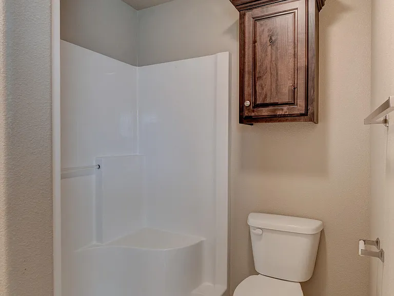2531 Virginia Ave — Photo 12