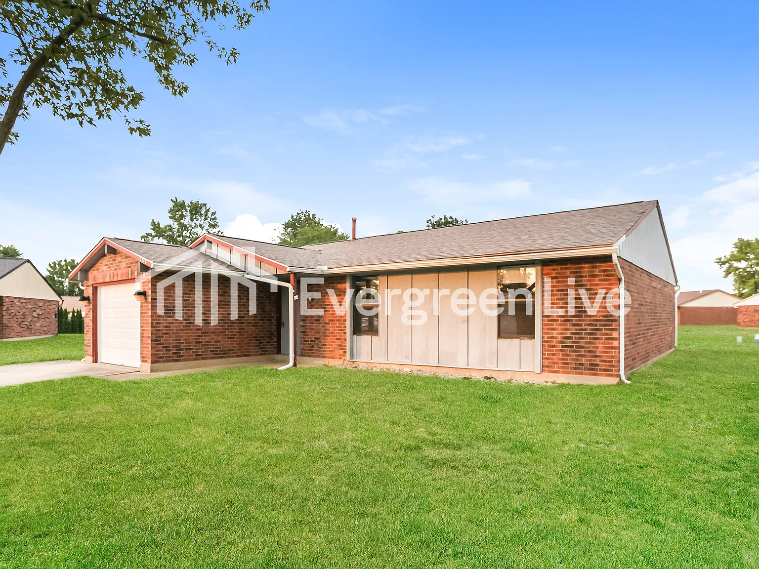 3 bed, 2.0 bath, 1232 sqft, $1,545 — Photo 2