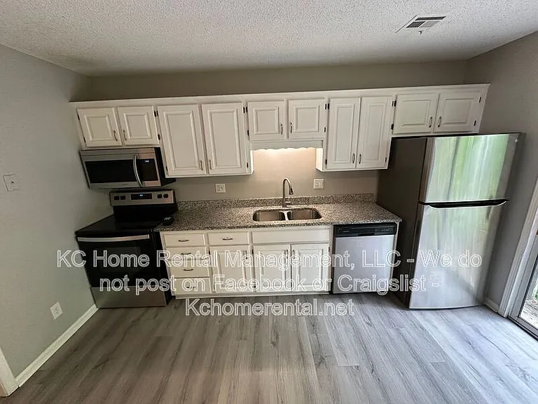 4711 Switzer Rd — Photo 7
