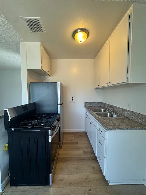 12309 Culver Blvd #9