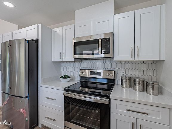 4th image of 10806 W HIBISCUS Drive