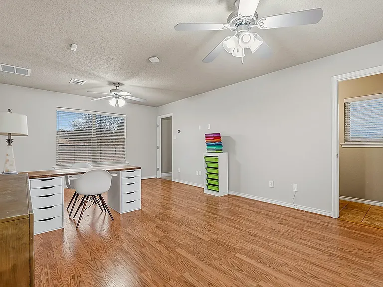 6903 87th St — Photo 33