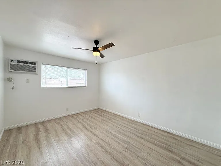 2105 Webster St #3 — Photo 9