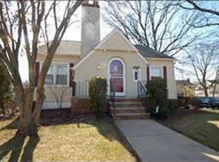 303 Melrose Ave, Middlesex, NJ 08846
